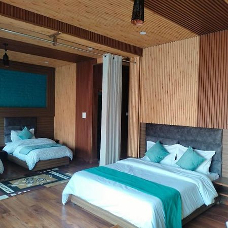 Starry Sky Hotel Joshimath Bagian luar foto